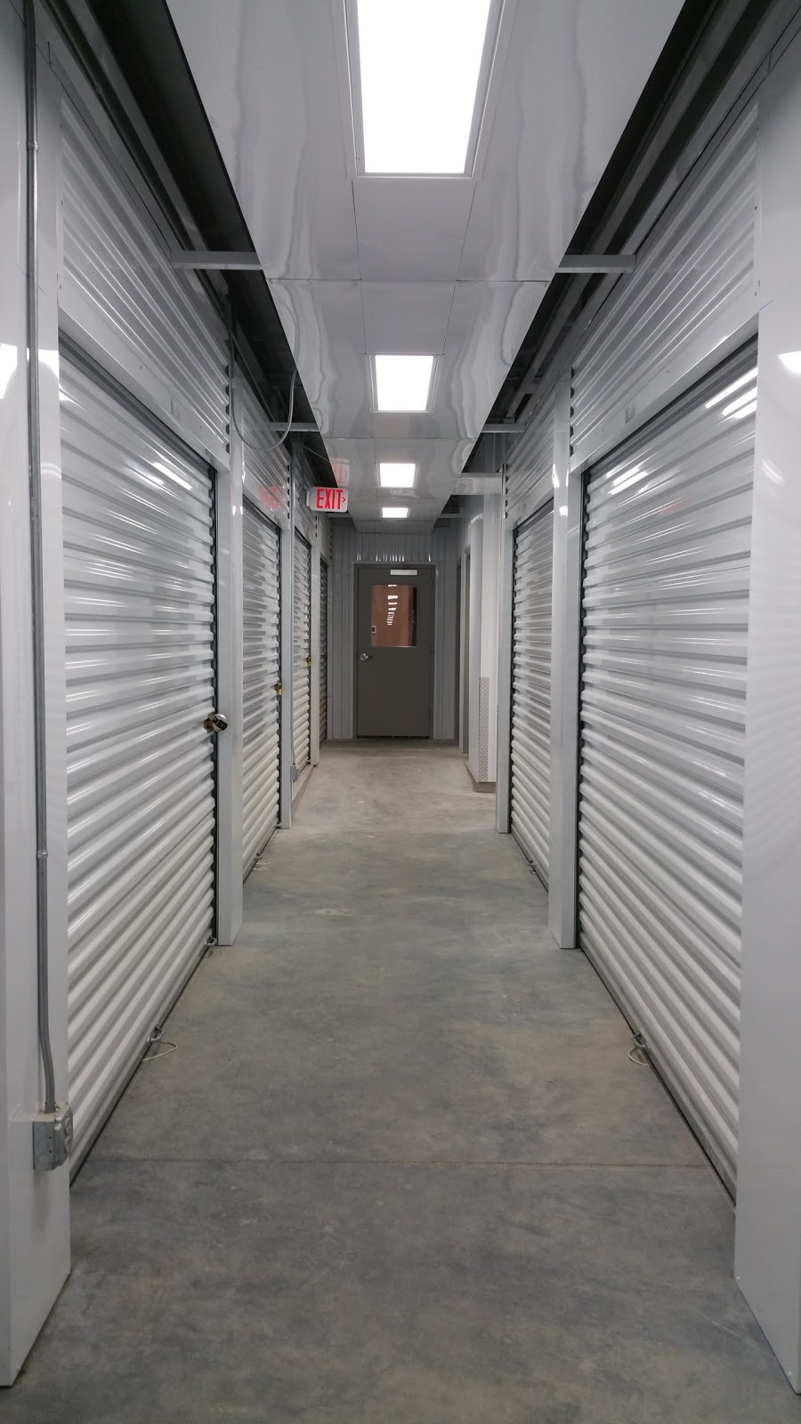 LockBox Storage Blair | 240 US-30, Blair, NE 68008, USA | Phone: (402) 426-8170