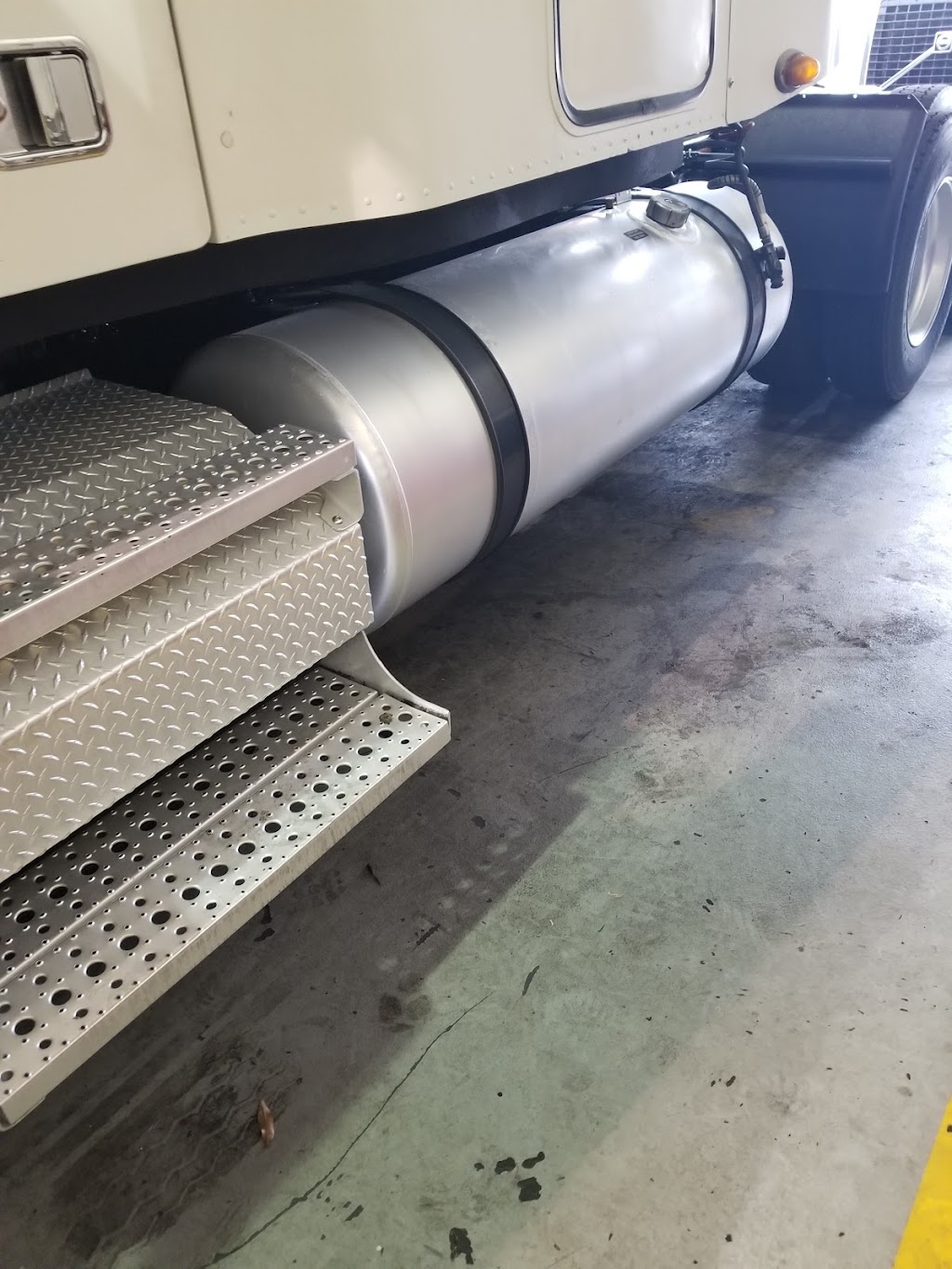 G&G Mobile fleet washing | 1408 Colony E Cir, Stone Mountain, GA 30083, USA | Phone: (404) 600-9083