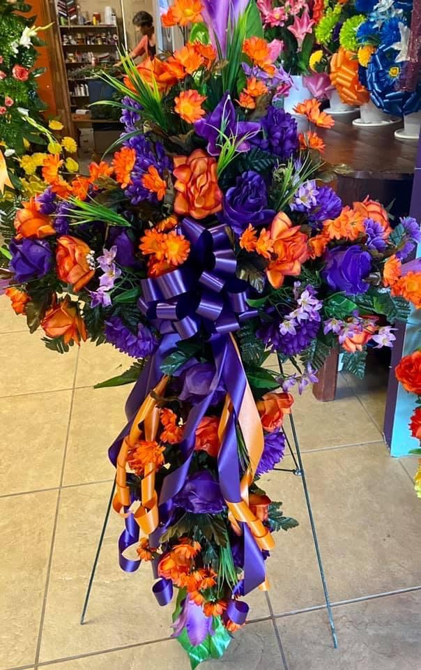 Jessicas Flower Shop | 2205 Glenn St, Zapata, TX 78076, USA | Phone: (956) 765-9391