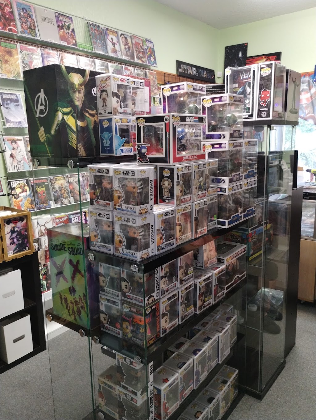 Labyrinth Comics and Collectibles LLC | 15120 County Line Rd STE 103, Spring Hill, FL 34610, USA | Phone: (727) 233-6692