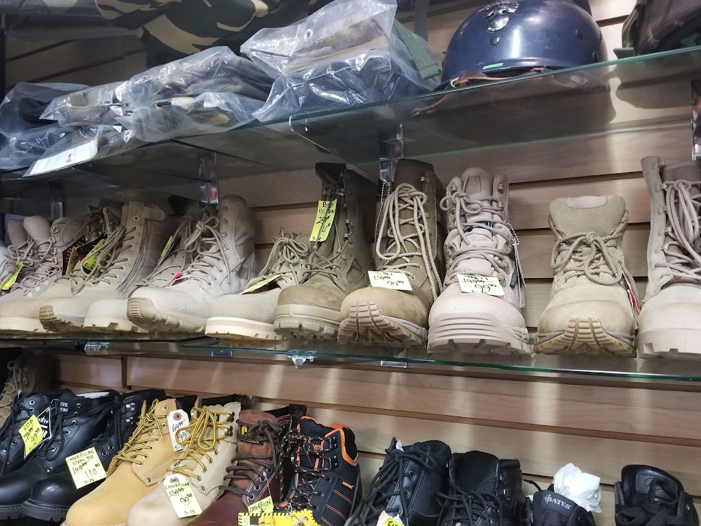 Galaxy Army Navy | 124 W 30th St, New York, NY 10001, USA | Phone: (212) 736-1166