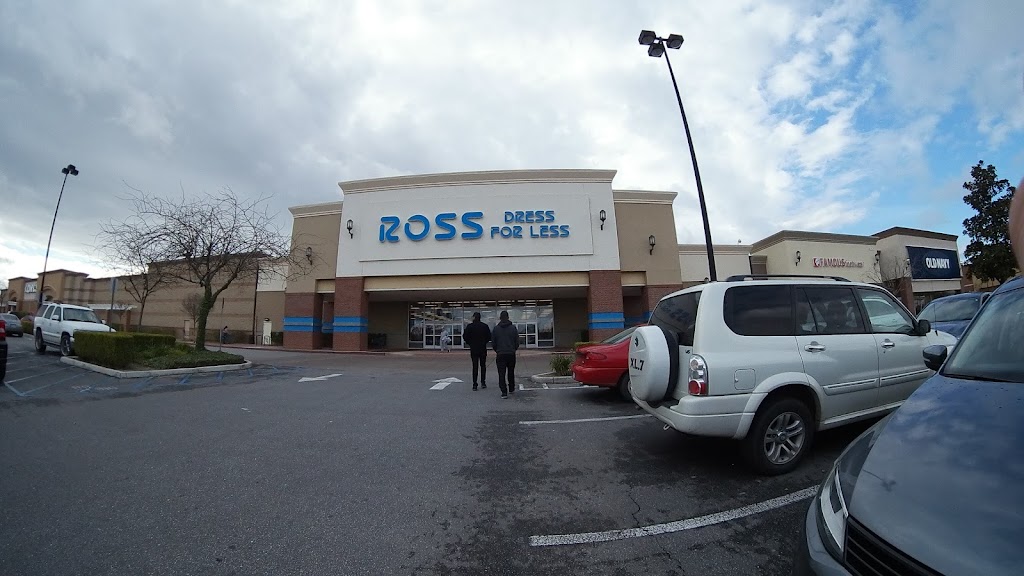 Ross Dress for Less | 5253 Gosford Rd, Bakersfield, CA 93313, USA | Phone: (661) 663-9800