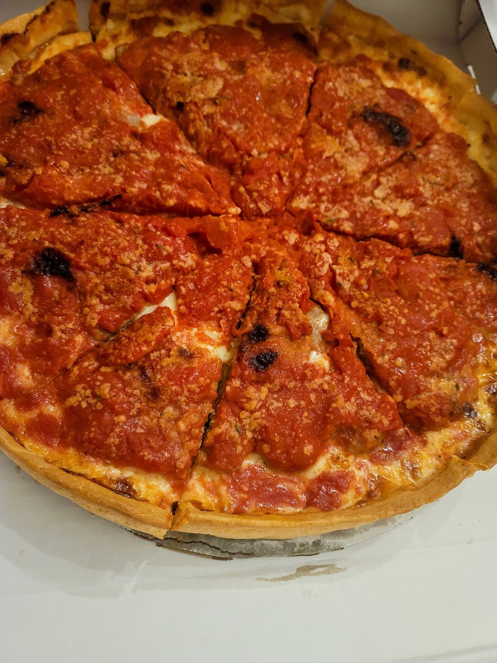 Lou Malnatis Pizzeria | 11435 Spring Mill Rd Suite 170, Carmel, IN 46032 | Phone: (317) 975-1980