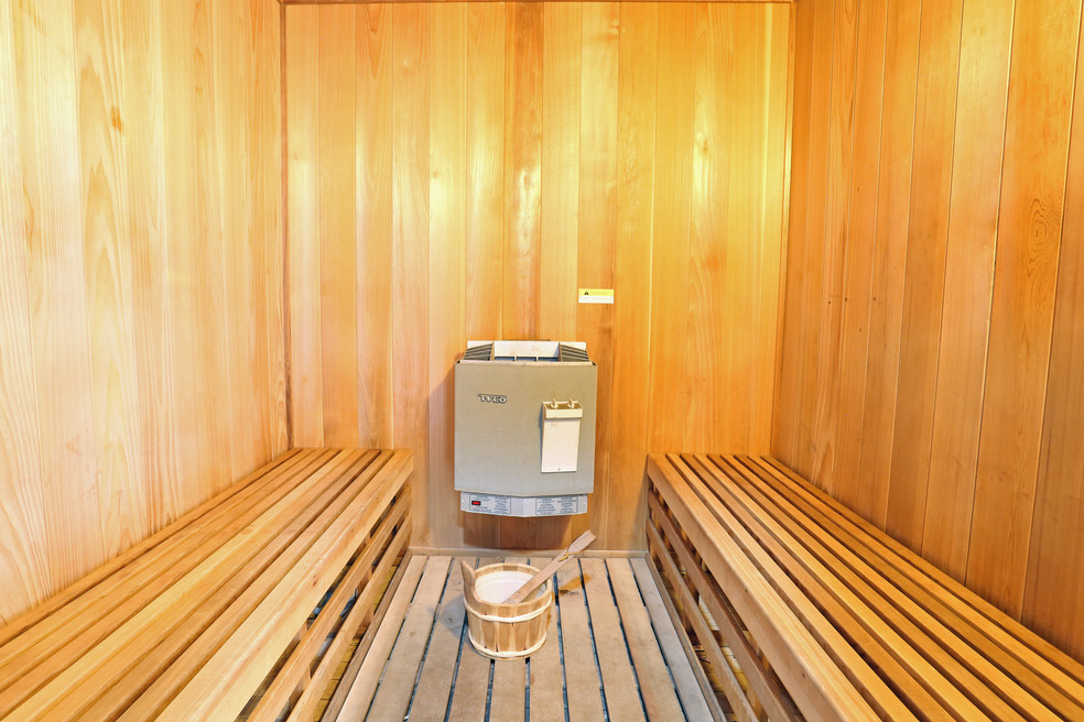 Hampstead Heath Luxury Homes | 1 Hampstead Heath Way, Hampton, VA 23666, USA | Phone: (757) 826-7776