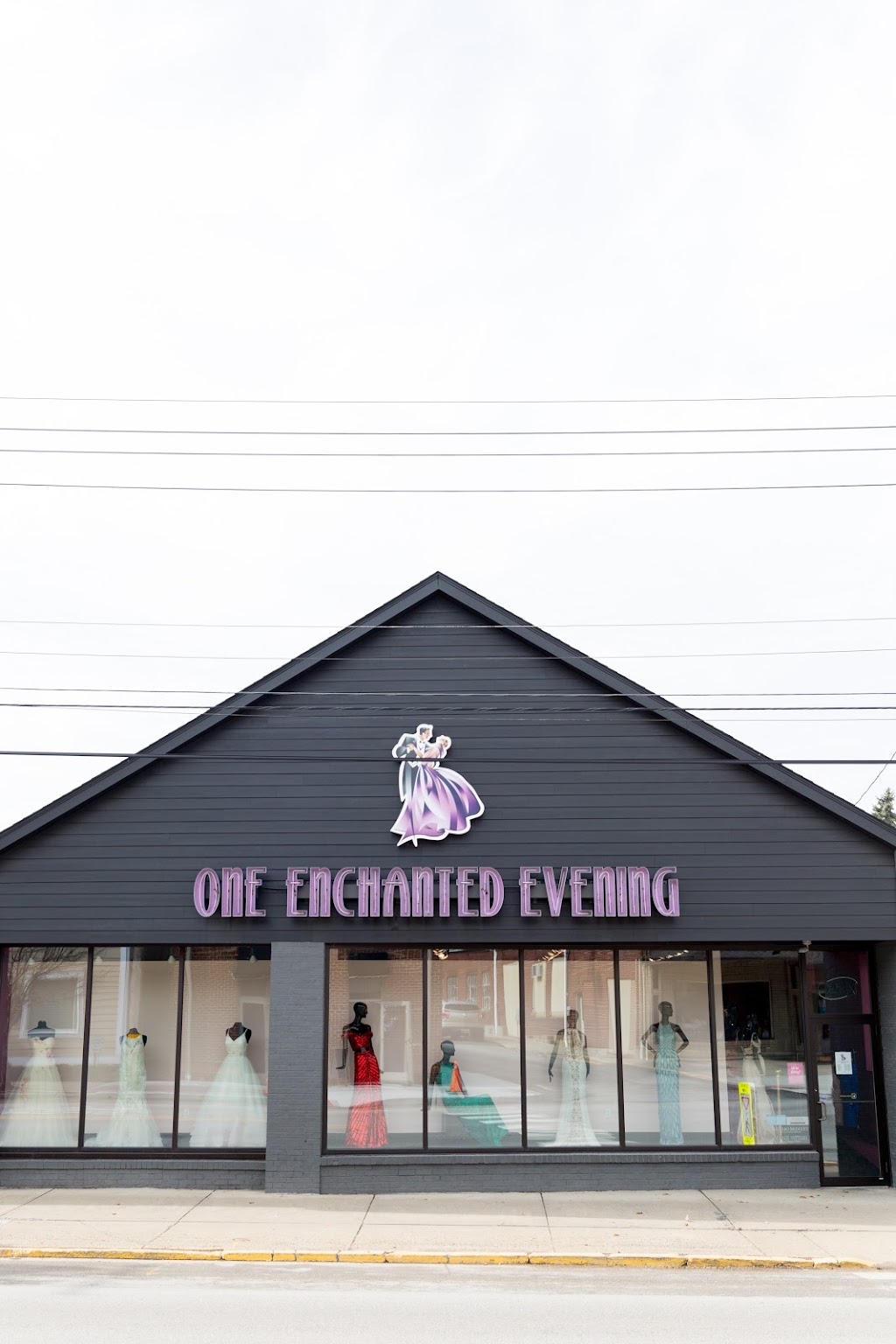 One Enchanted Evening | 22406 Perry Hwy, Zelienople, PA 16063, USA | Phone: (724) 473-0444