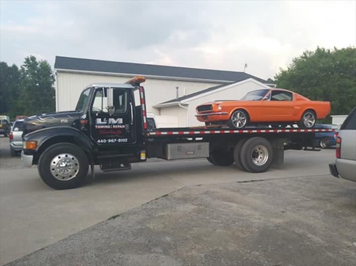 L & M Towing And Repair | 7113 W River Rd, Vermilion, OH 44089, USA | Phone: (440) 967-8102