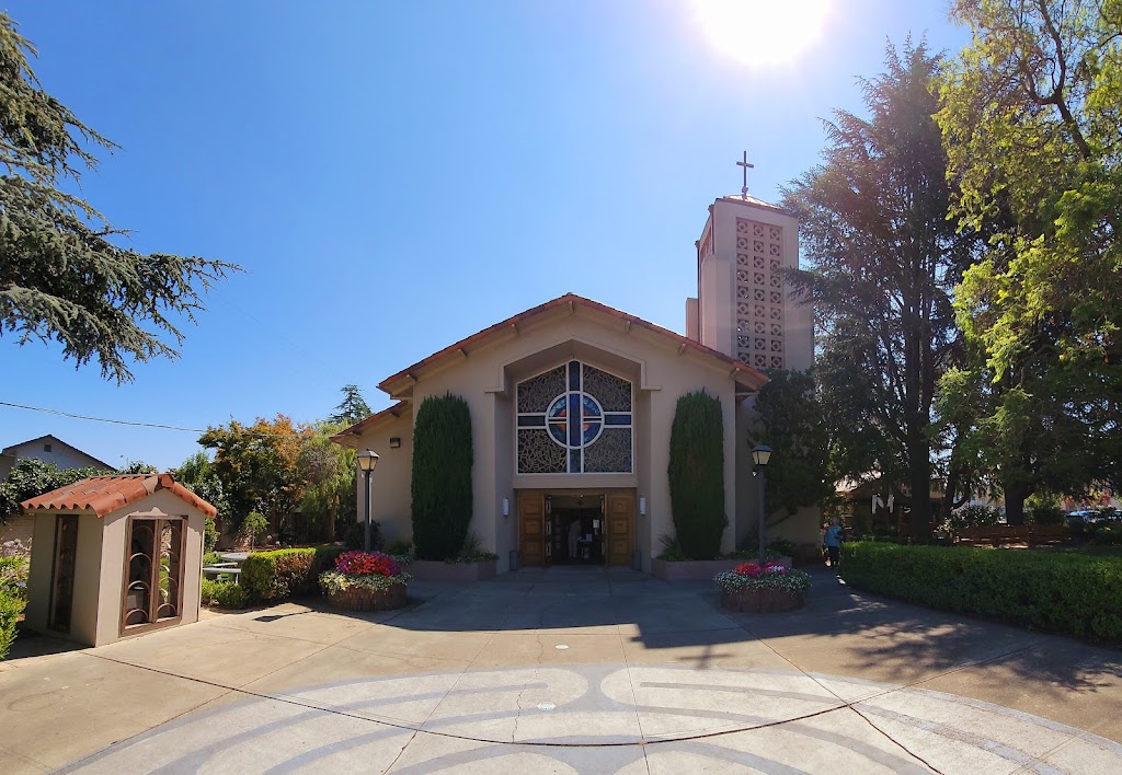 Saint Joseph of Cupertino Parish | 10110 N De Anza Blvd, Cupertino, CA 95014, USA | Phone: (408) 252-7653