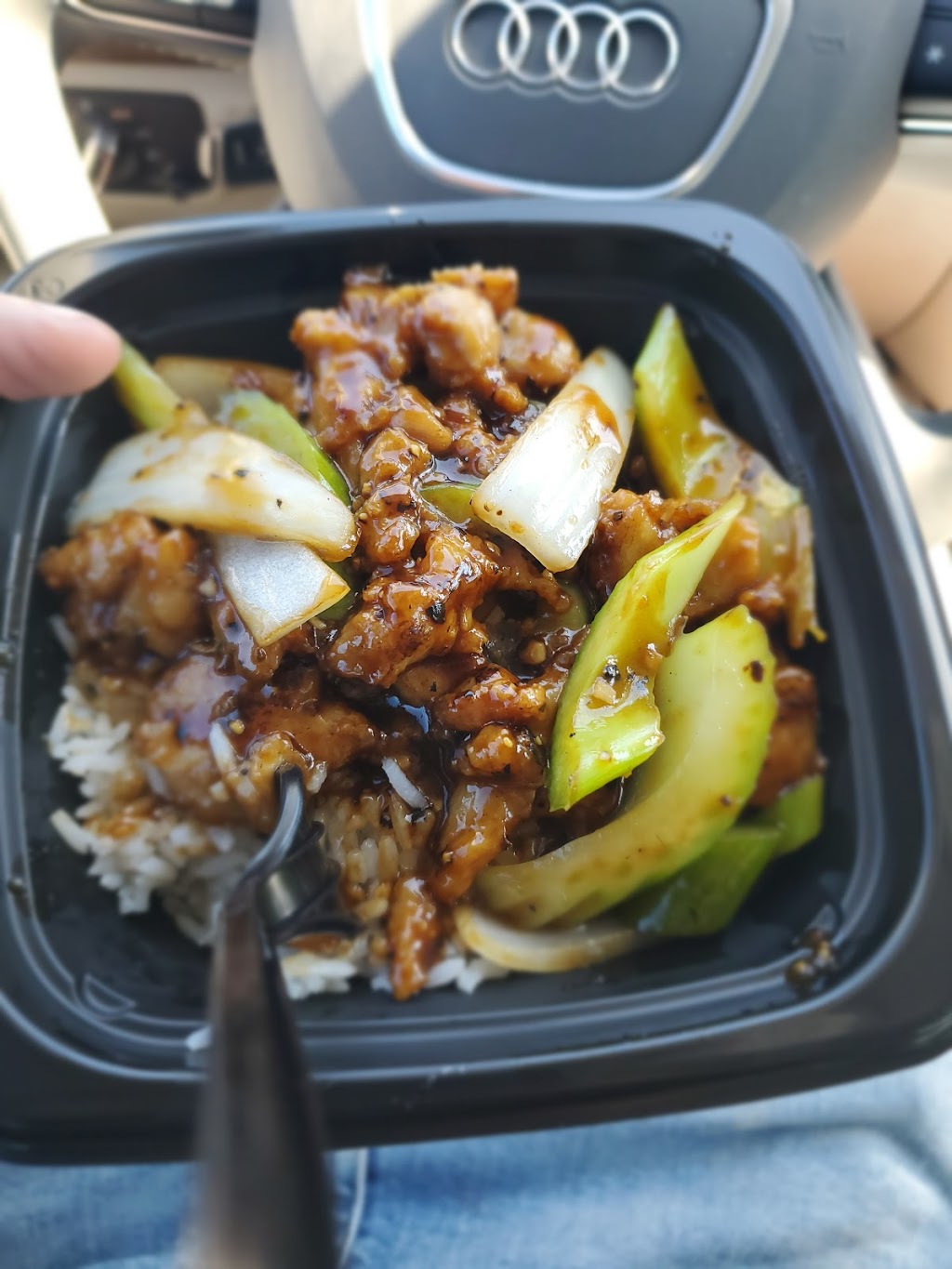 Panda Express | 7685 N Blackstone Ave, Fresno, CA 93720, USA | Phone: (559) 435-6772