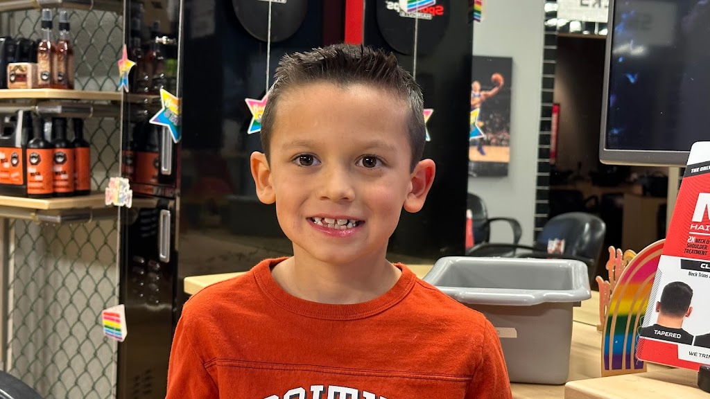 Sport Clips Haircuts of River View at Woodward Park | 9433 N Fort Washington Rd Ste. 105-106, Fresno, CA 93720, USA | Phone: (559) 434-5476 Sport Clips Haircuts of River View at Woodward Park | 9433 N Fort Washington Rd Ste. 105-106, Fresno, CA 93720, USA | Phone: (559) 434-5476