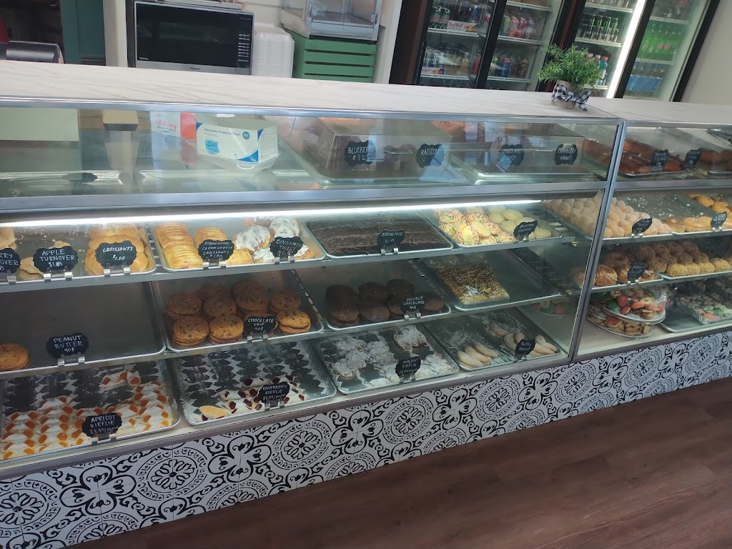 Grosse Ile Bakery | 7767 Macomb St, Grosse Ile Township, MI 48138, USA | Phone: (734) 675-1255