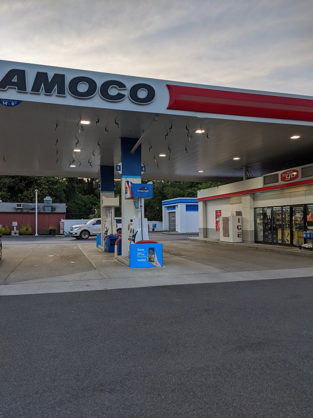 Amoco | 4394 Boston Post Rd, Pelham, NY 10803, USA | Phone: (914) 633-1044