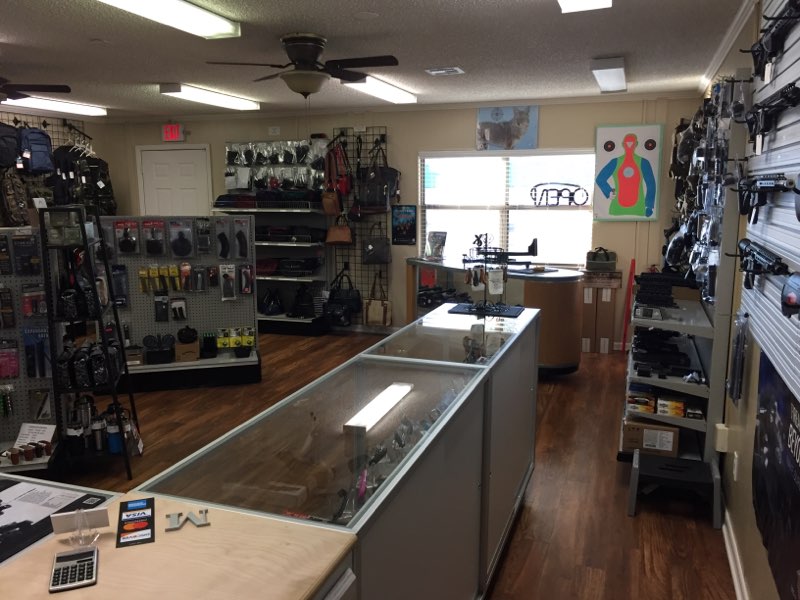 Gun Gear | 2207 N Main St, Taylor, TX 76574, USA | Phone: (512) 818-2188