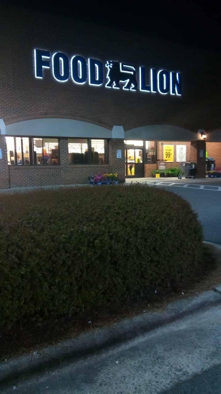 Food Lion | 9101 Leesville Rd #107, Raleigh, NC 27613, USA | Phone: (919) 848-6082