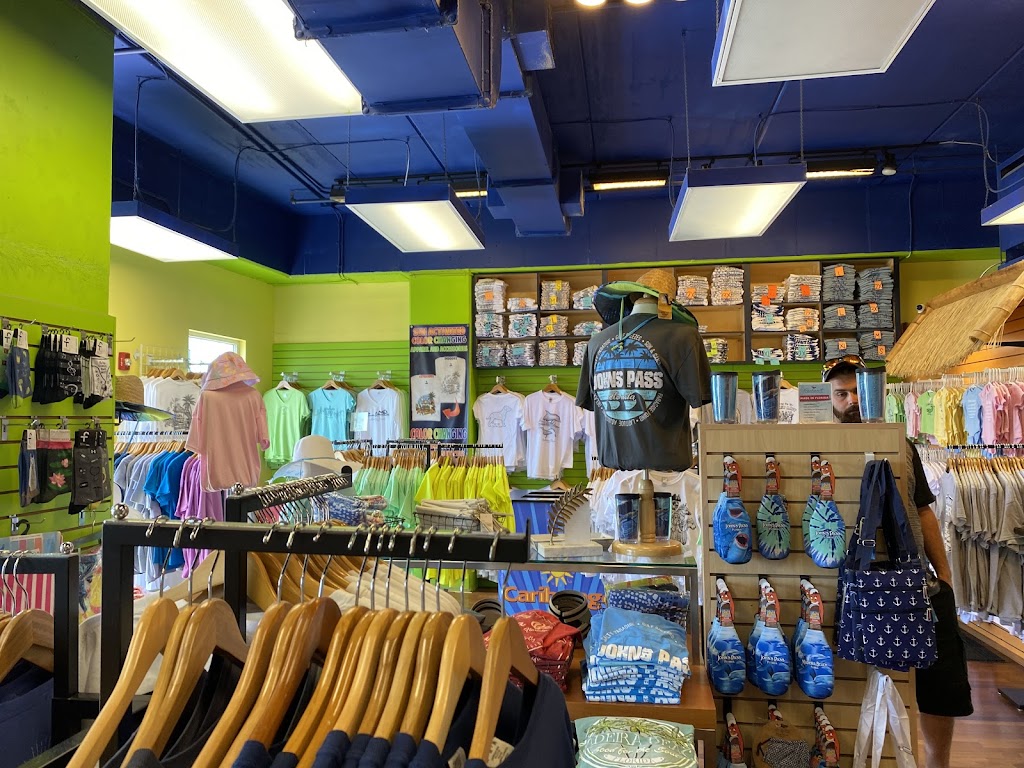 Three Coconuts Clothing Company | 180 Johns Pass Boardwalk West, Madeira Beach, FL 33708, USA | Phone: (727) 397-6191