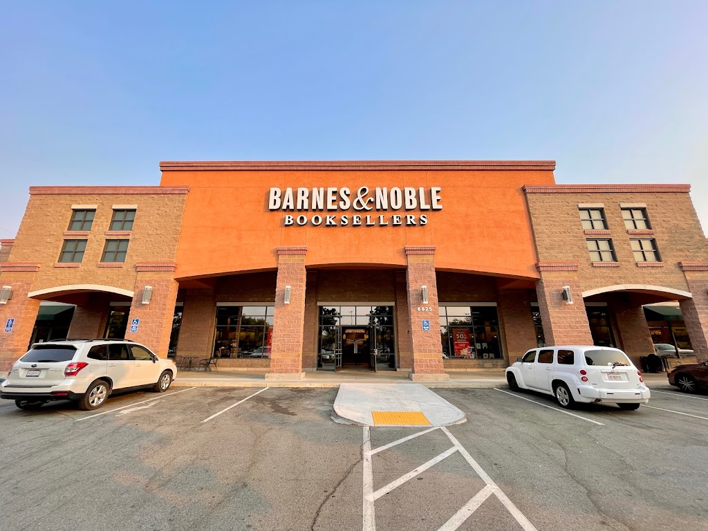 Barnes & Noble Booksellers | Crossing, 6825 Camino Arroyo, Gilroy, CA 95020, USA | Phone: (408) 846-5777