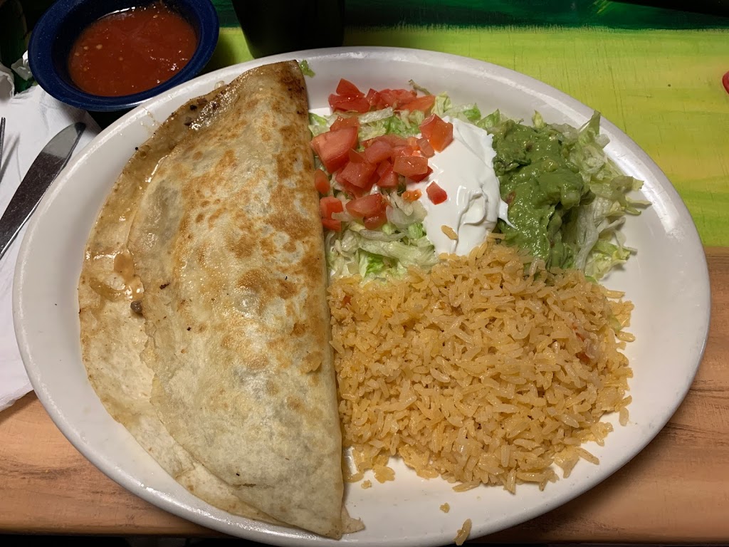 El Azteca Mexican Restaurant | 441 S Brady St, Claremore, OK 74017, USA | Phone: (918) 342-2401