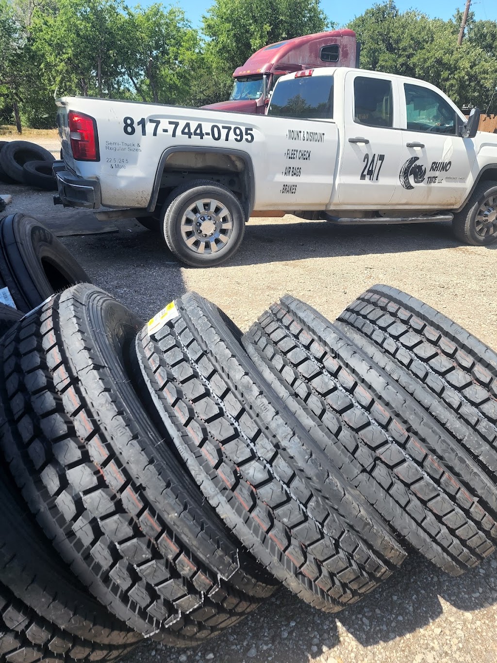 Rhino tire service | 4078 Eden Rd S, Kennedale, TX 76060, USA | Phone: (817) 744-0795