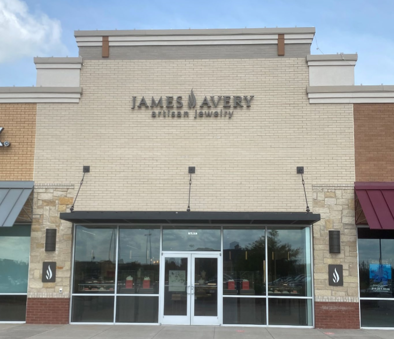 James Avery Artisan Jewelry | 1700 N Hwy 77 Ste 195, Waxahachie, TX 75165, USA | Phone: (469) 383-7124