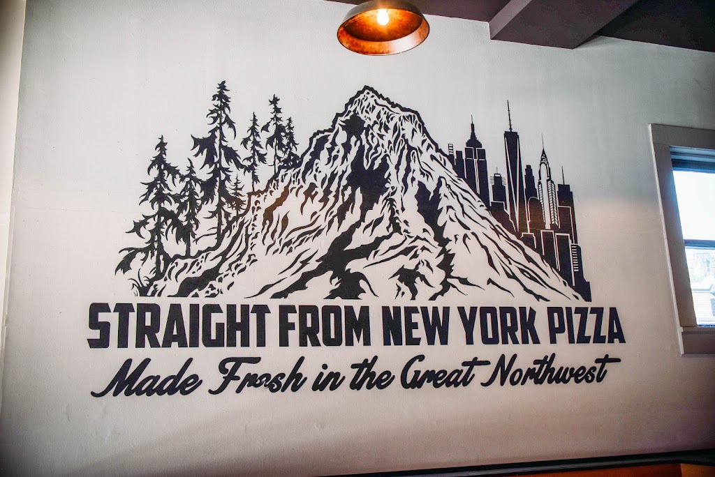 Straight From New York Pizza Hawthorne | 3701 SE Hawthorne Blvd, Portland, OR 97214 | Phone: (503) 736-9739