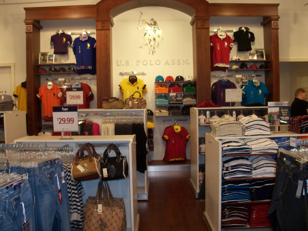 U.S. Polo Assn. Outlet | 48400 Seminole Dr, Cabazon, CA 92230, USA | Phone: (951) 499-3813