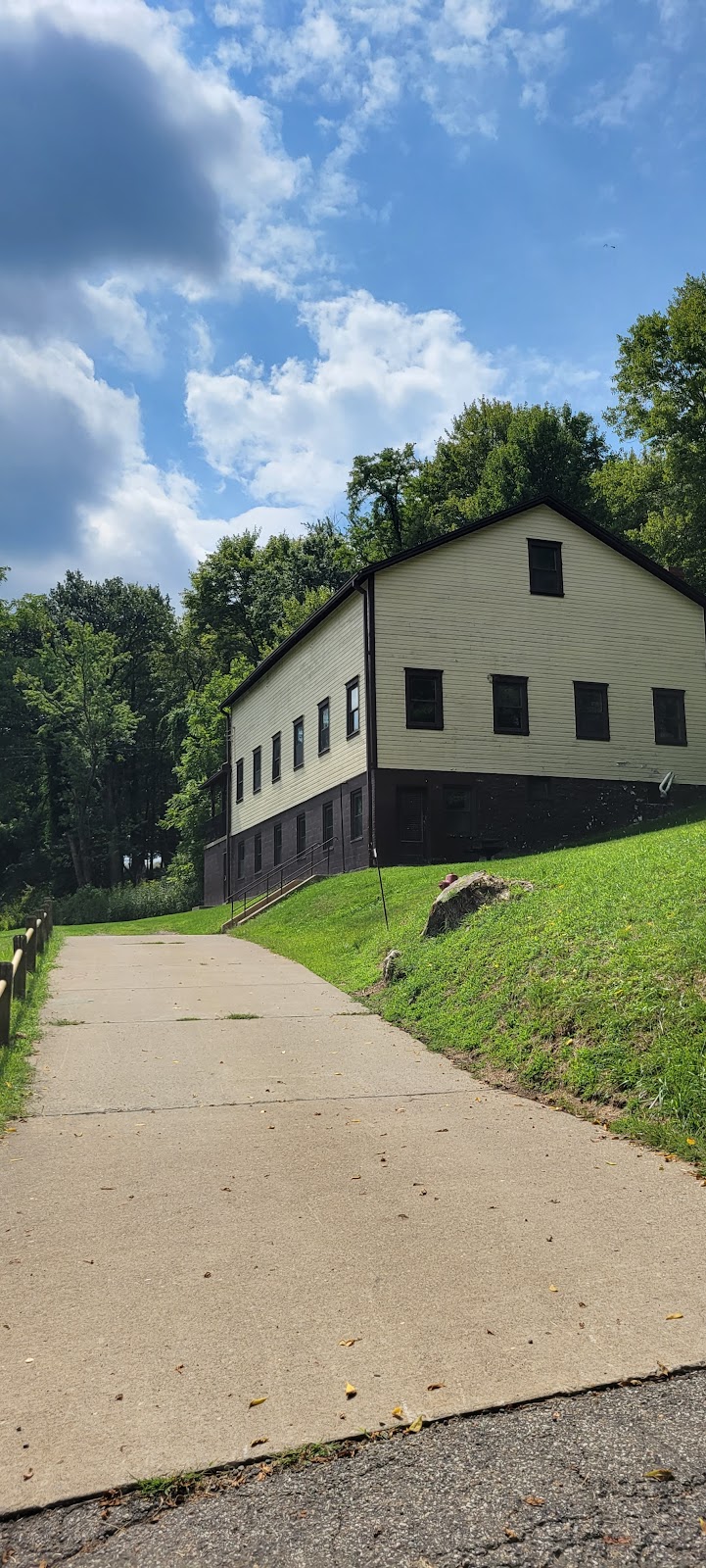 Parish Hill Barn | Walter Rd, Allison Park, PA 15101, USA | Phone: (412) 350-2455