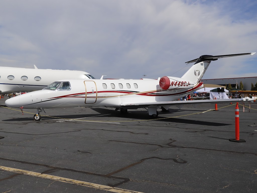 Hayward Executive Airport | 20301 Skywest Dr, Hayward, CA 94541, USA | Phone: (510) 293-8678