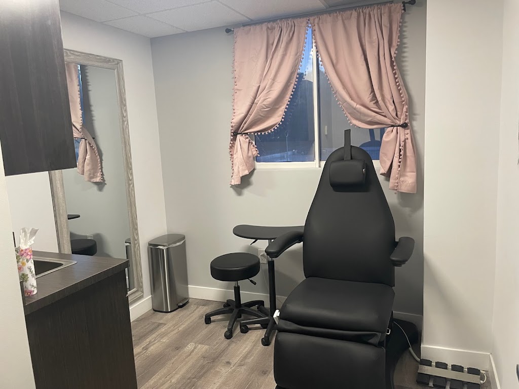 Saber Plastic Surgery | 16260 Ventura Blvd Suite 225, Encino, CA 91436, USA | Phone: (818) 626-5330