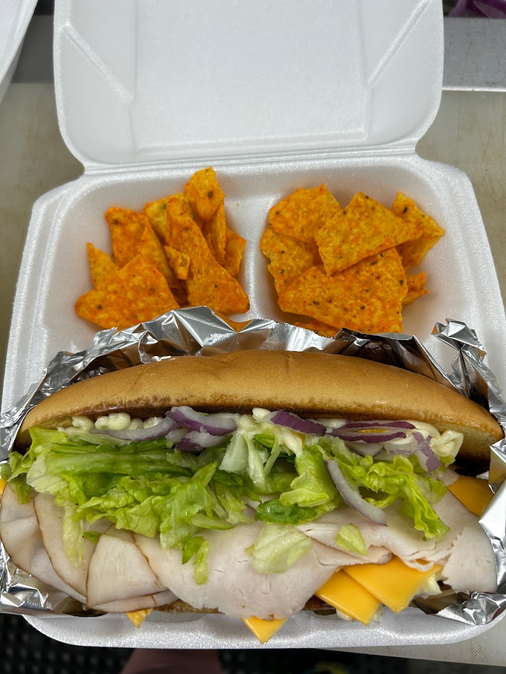 Cottons Kitchen | 1001North, N Hill St, Griffin, GA 30223, USA | Phone: (404) 740-1396