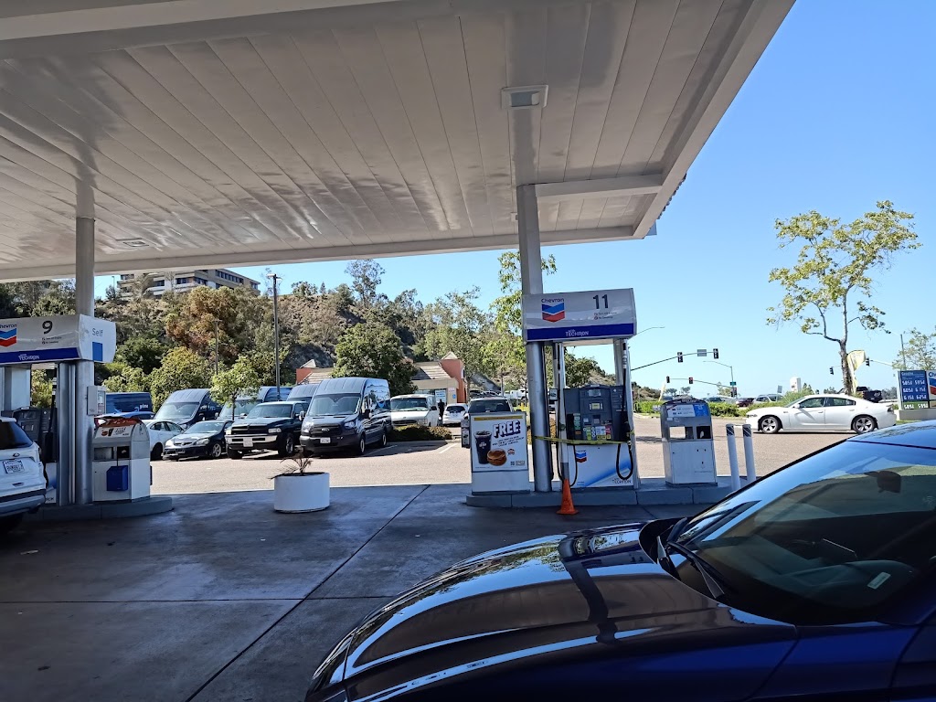 Chevron ExtraMileSan Diego | 3690 Murphy Canyon Rd, San Diego, CA 92123, USA | Phone: (858) 874-3119