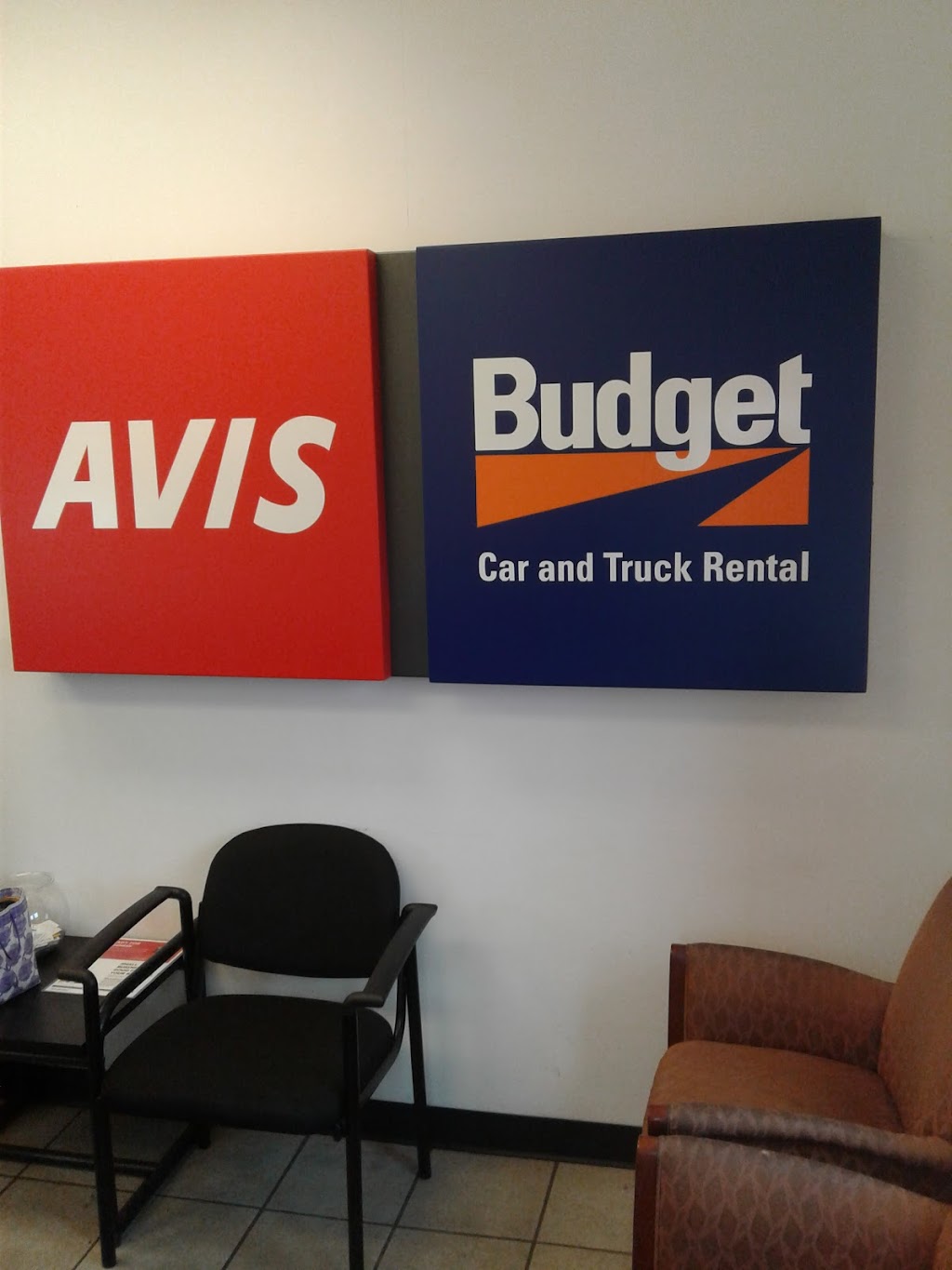 Avis Car Rental | 1101 E Roosevelt Rd, Lombard, IL 60148, USA | Phone: (630) 620-9113