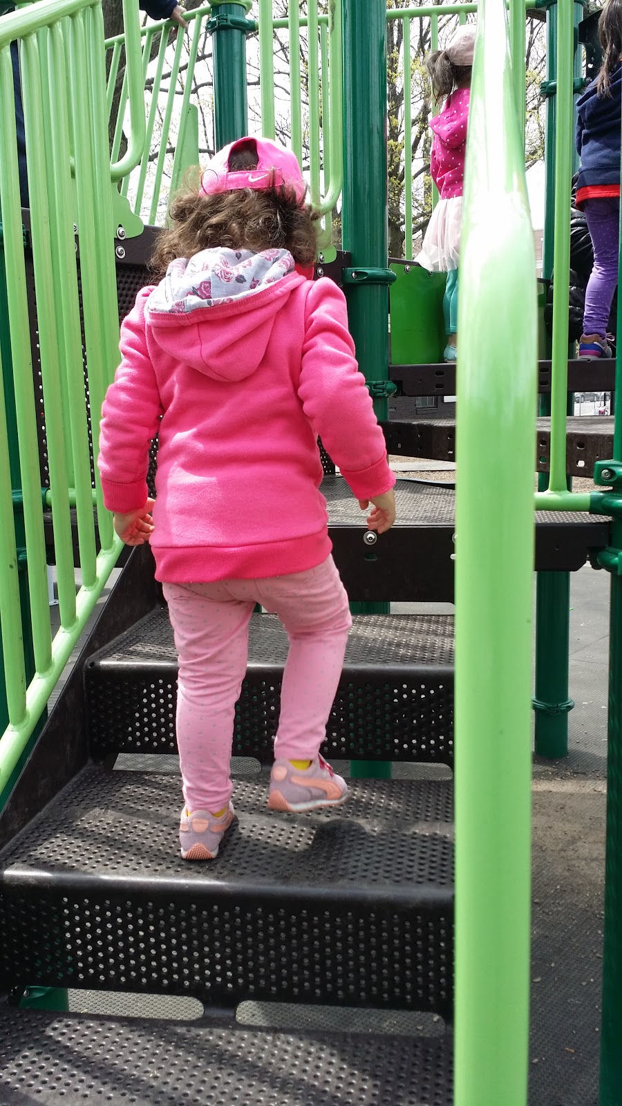 Galapo Playground | Gravesend Neck Rd &, Bedford Ave, Brooklyn, NY 11229, USA | Phone: (212) 639-9675