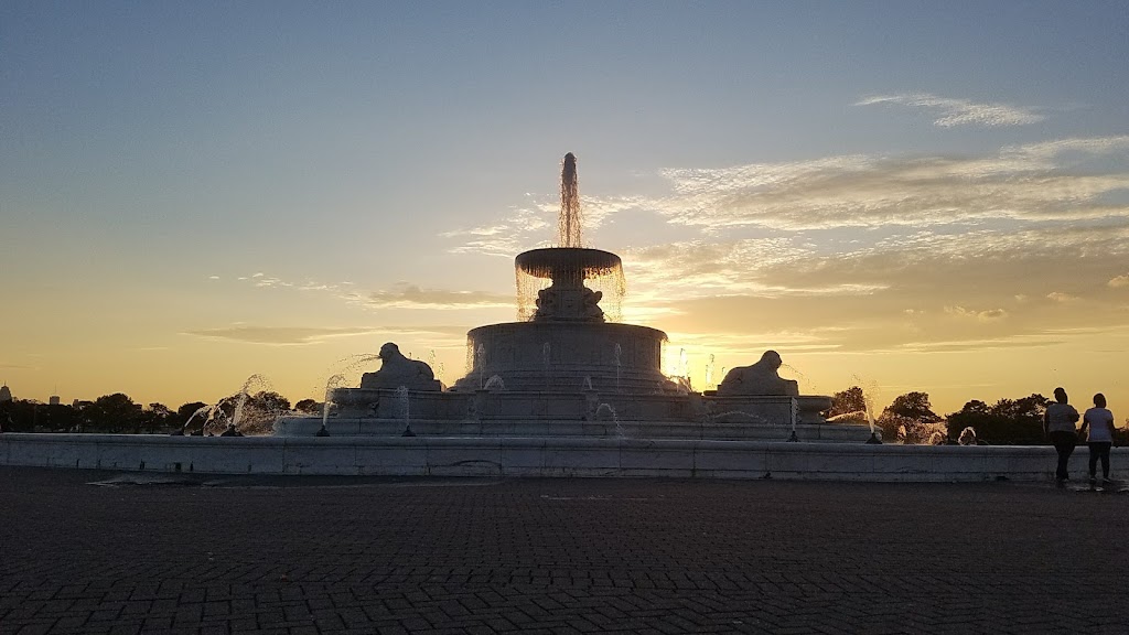 James Scott Memorial Fountain | Sunset Dr, Detroit, MI 48207, USA | Phone: (313) 821-9844
