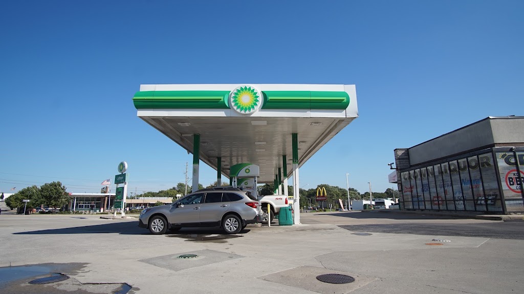 bp | 1005 NW Hwy 7, Blue Springs, MO 64014, USA | Phone: (816) 228-9700