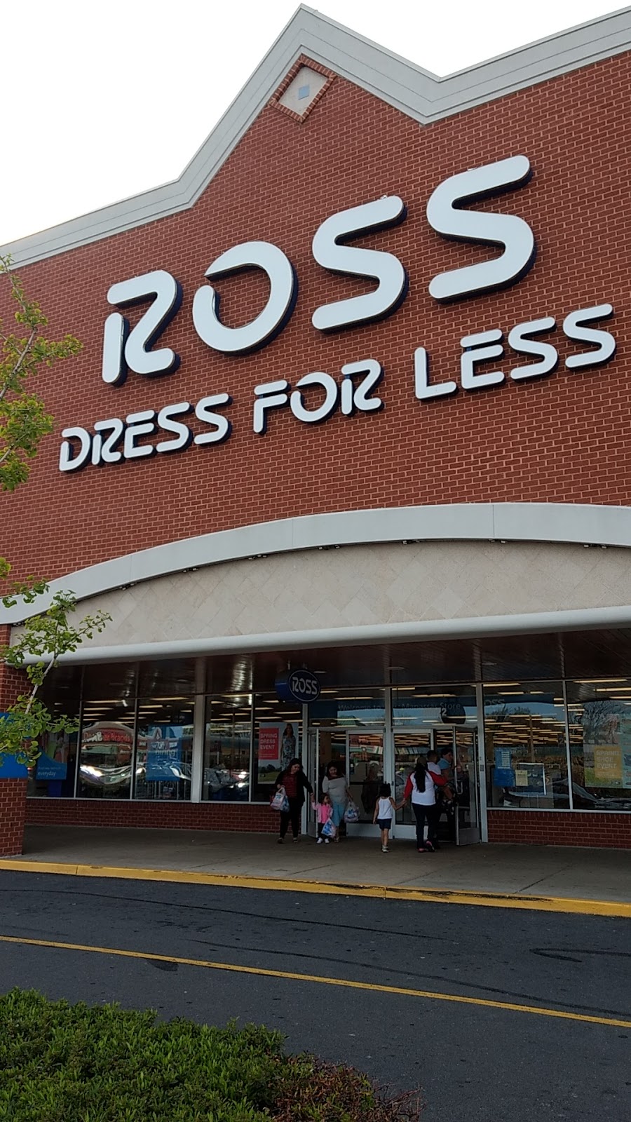 Ross Dress for Less | 10822 Sudley Manor Dr, Manassas, VA 20109, USA | Phone: (703) 330-2242