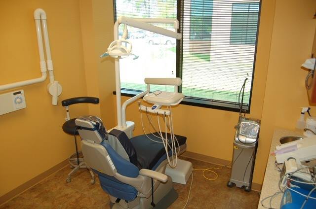 Progressive Dental Solutions | Dr. Wayman Brown | 12200 Annapolis Rd #112, Glenn Dale, MD 20769, USA | Phone: (301) 805-8904