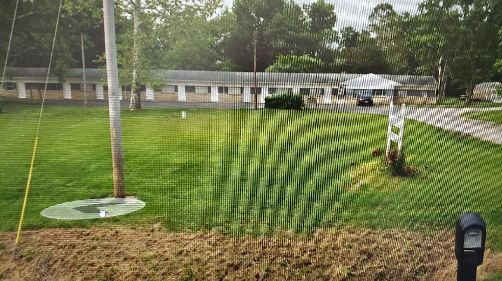 Lake Motel & Campground | 2099 S U.S Hwy 31, Franklin, IN 46131, USA | Phone: (317) 738-2221