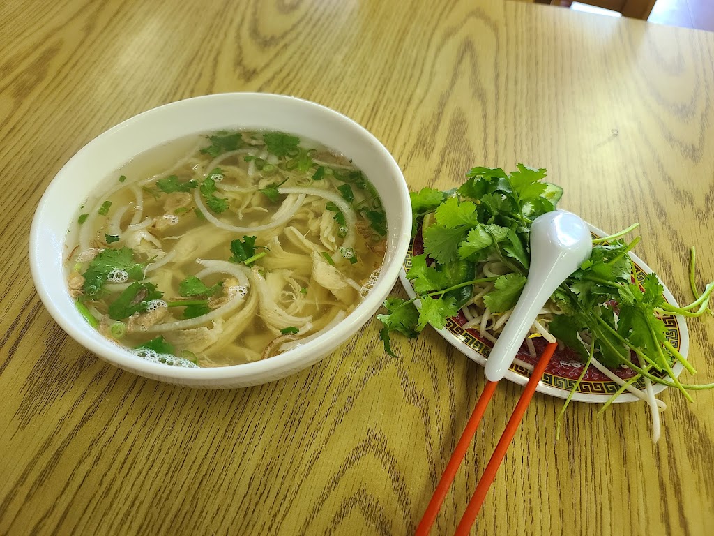 Phở Tỷ #II | 27461 Hesperian Blvd, Hayward, CA 94545, USA | Phone: (510) 783-9888