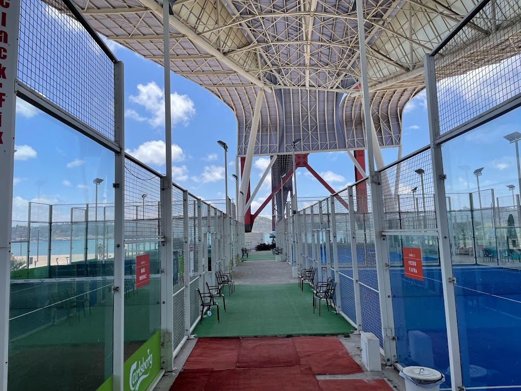 Clube de Padel | Doca de Santo Amaro, 1350-353 Lisboa, Portugal | Phone: 21 096 6443