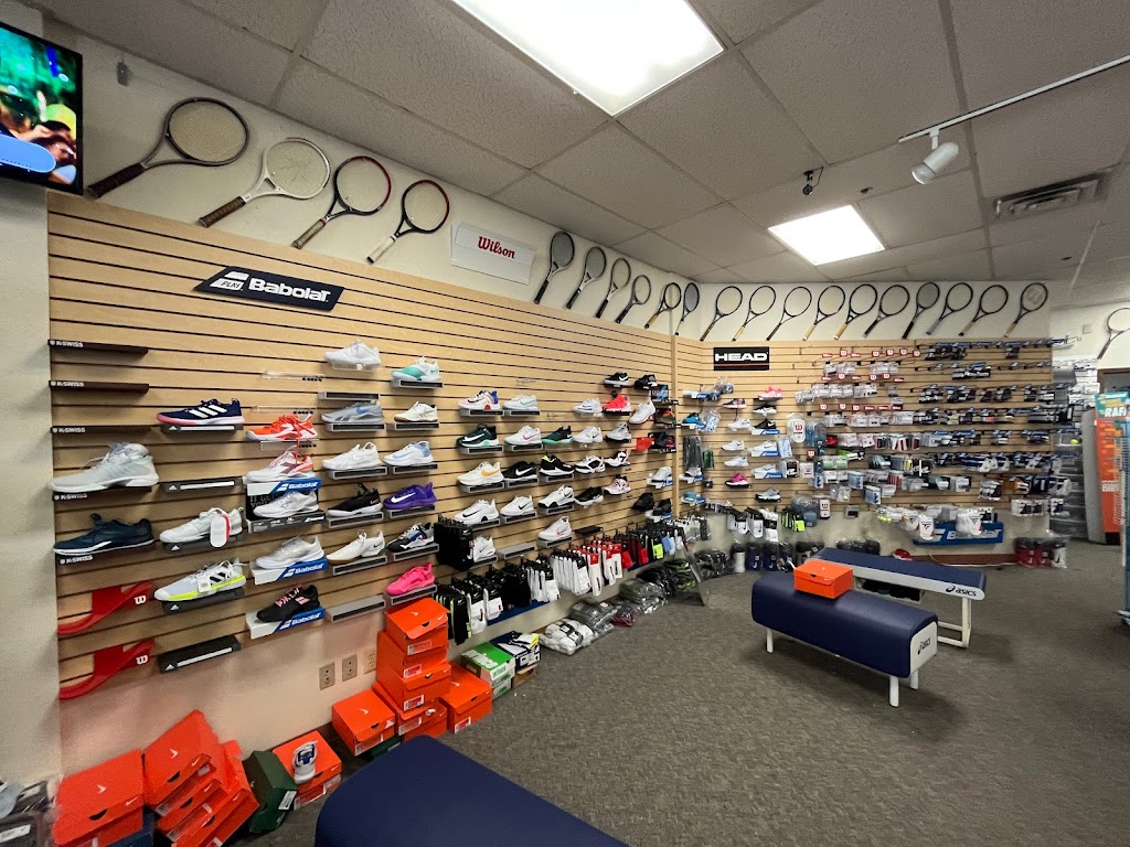 The Tennis Zone | 2713 Miamisburg Centerville Rd, Dayton, OH 45459, USA | Phone: (937) 436-4700