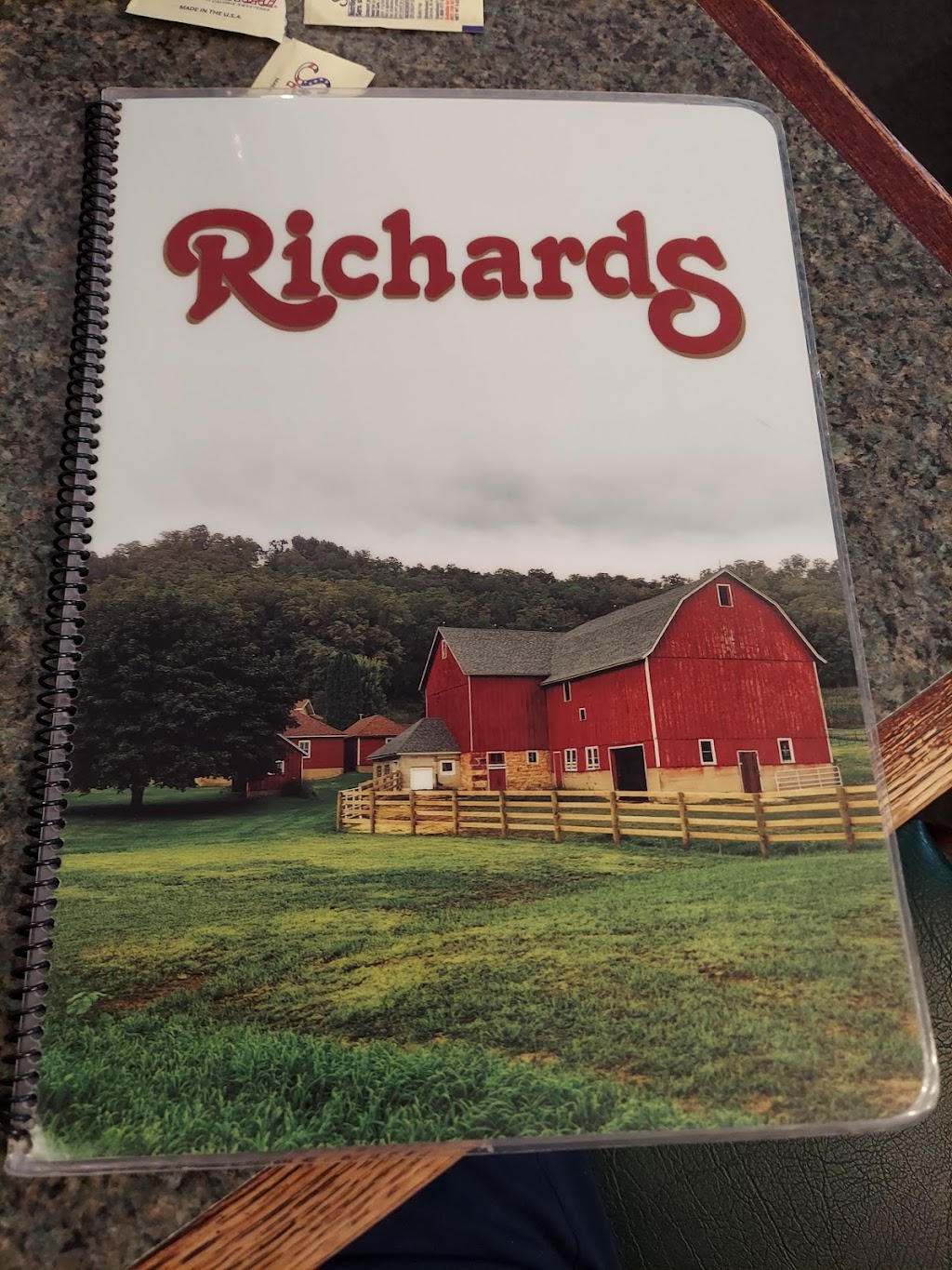 Richards Restaurant | 820 S Walnut St, Hartford City, IN 47348, USA | Phone: (765) 348-5126