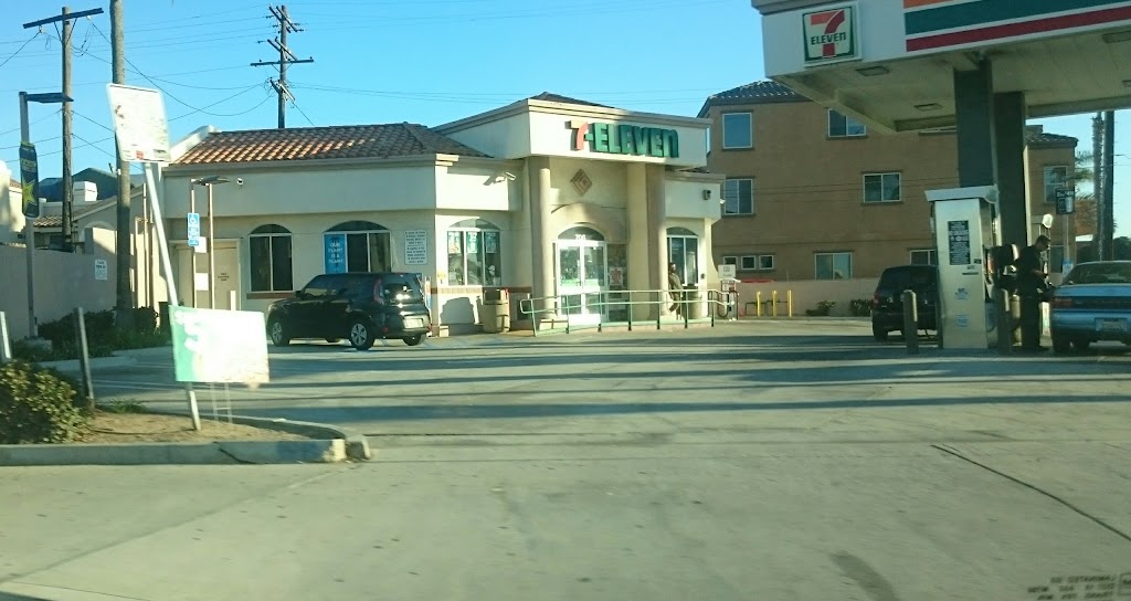 7-Eleven | 706 E Pacific Coast Hwy, Huntington Beach, CA 92648, USA | Phone: (714) 536-6468