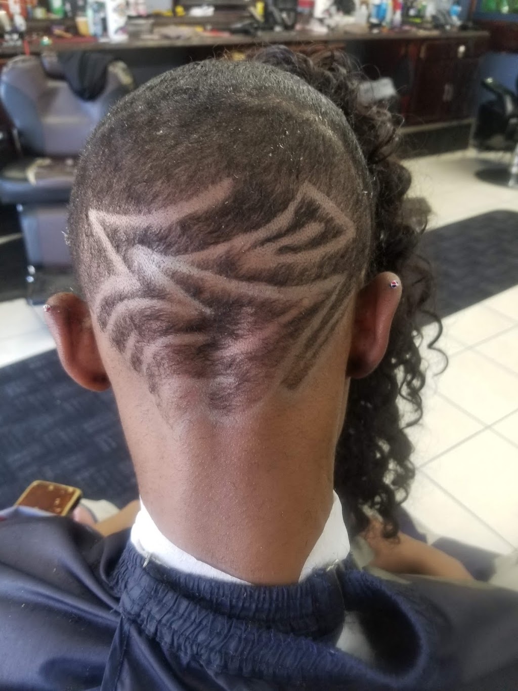 Celebrities Barbershop | 216 Central Ave, Albany, NY 12206, USA | Phone: (518) 229-8744