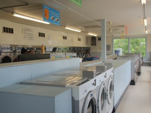 Yanceyville Laundry Land Laundromat | 1163 Main St, Yanceyville, NC 27379, USA | Phone: (434) 793-2011