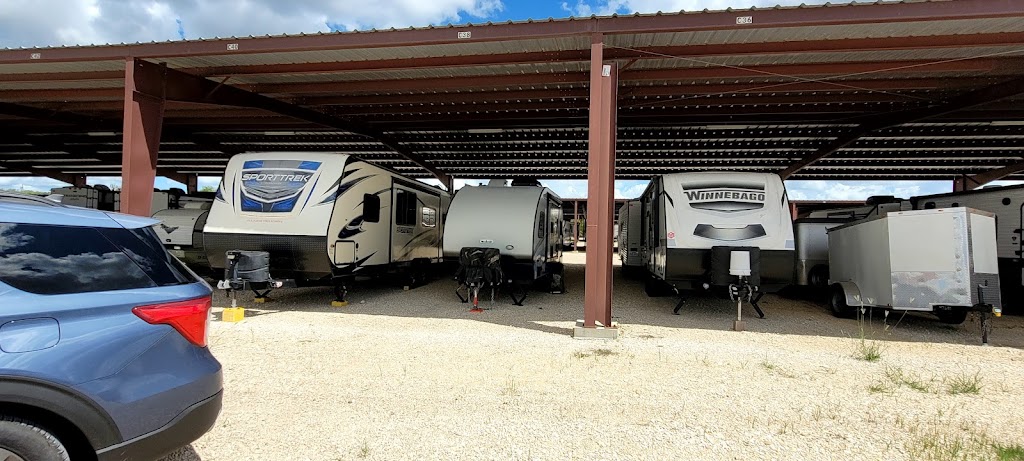 B & C Storage | 5485 Airport Hwy #21, Maxwell, TX 78656, USA | Phone: (512) 212-0274