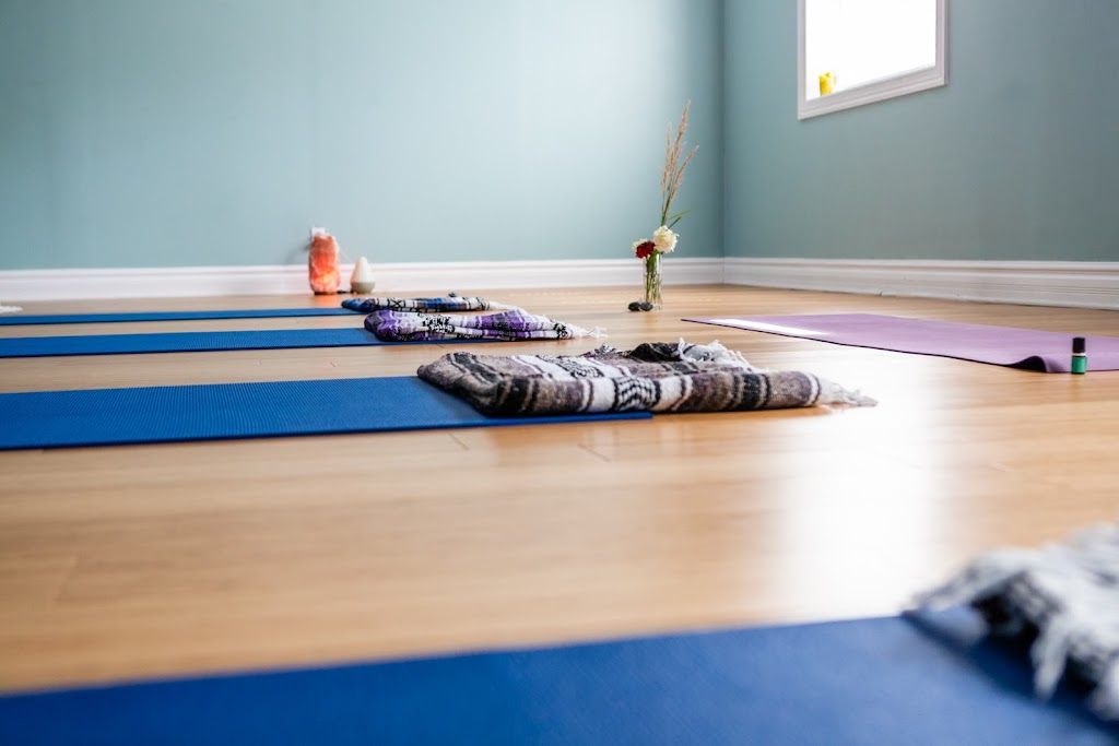 Full Circle Yoga KC | 4327 Troost Ave, Kansas City, MO 64110, USA | Phone: (816) 536-4771