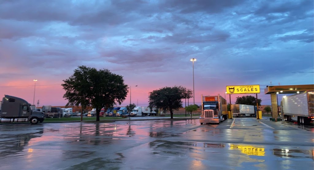 365 Food & Fuel | 3101 North Fwy, Fort Worth, TX 76106, USA | Phone: (817) 500-0003