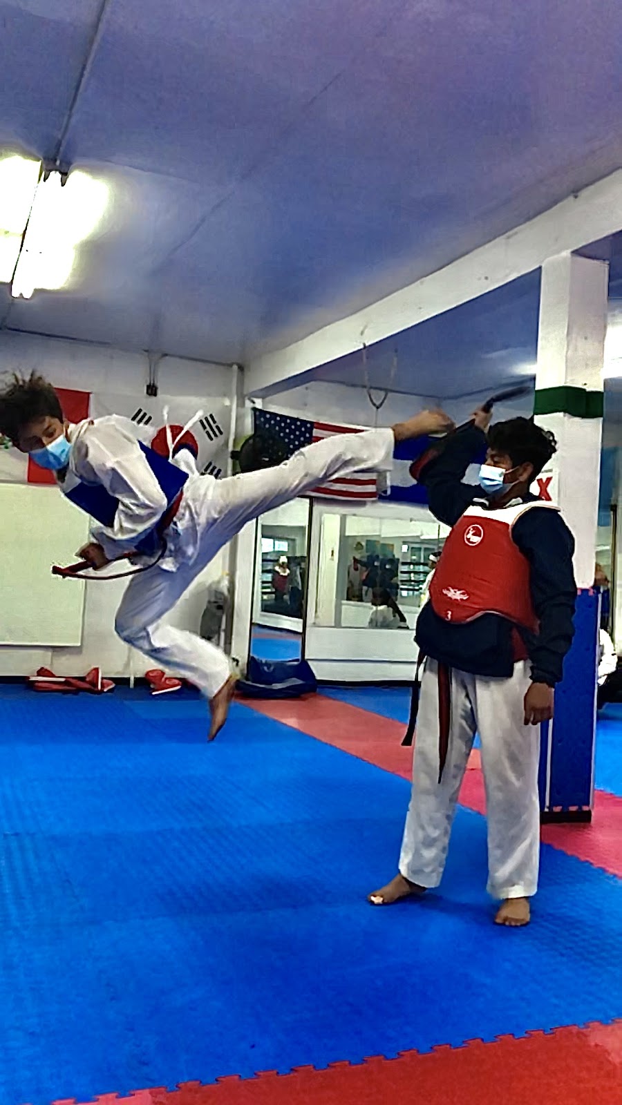 Guerreros Taekwondo Academy | 2711 San Pedro St, Los Angeles, CA 90011, USA | Phone: (213) 858-7909