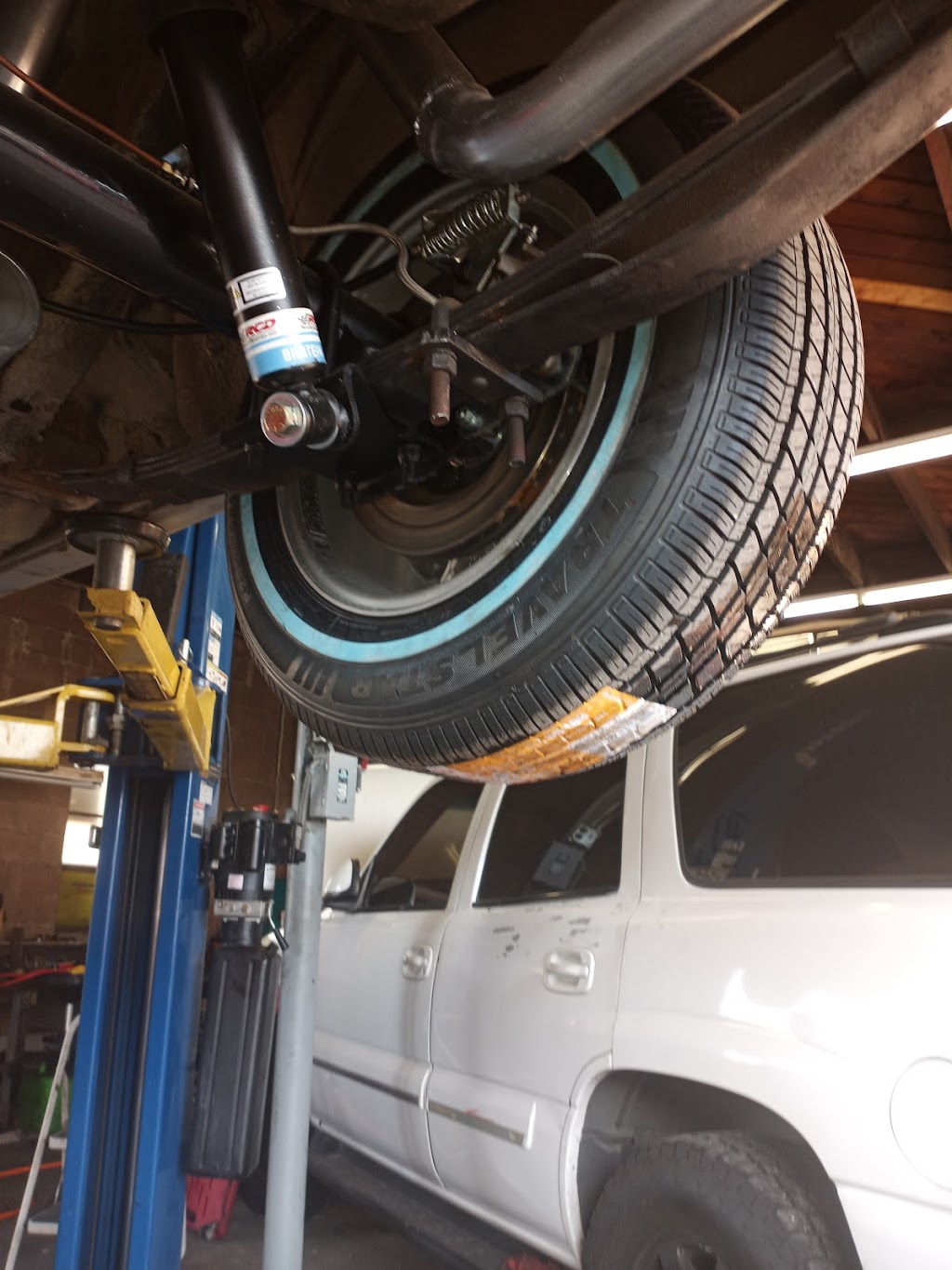 Henrys Mechanic | 4566 Valley Blvd #3741, Los Angeles, CA 90032 | Phone: (323) 921-1887