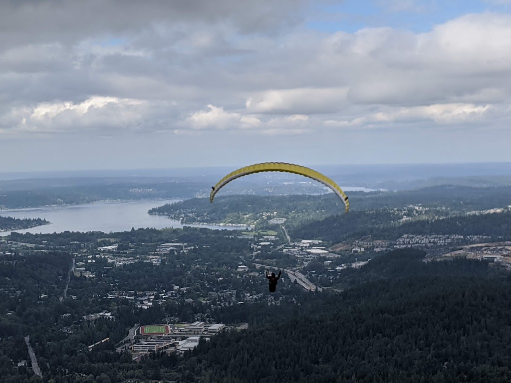 Seattle Paragliding | 11206 Issaquah-Hobart Road Southeast, Issaquah, WA 98027, USA | Phone: (206) 387-3477