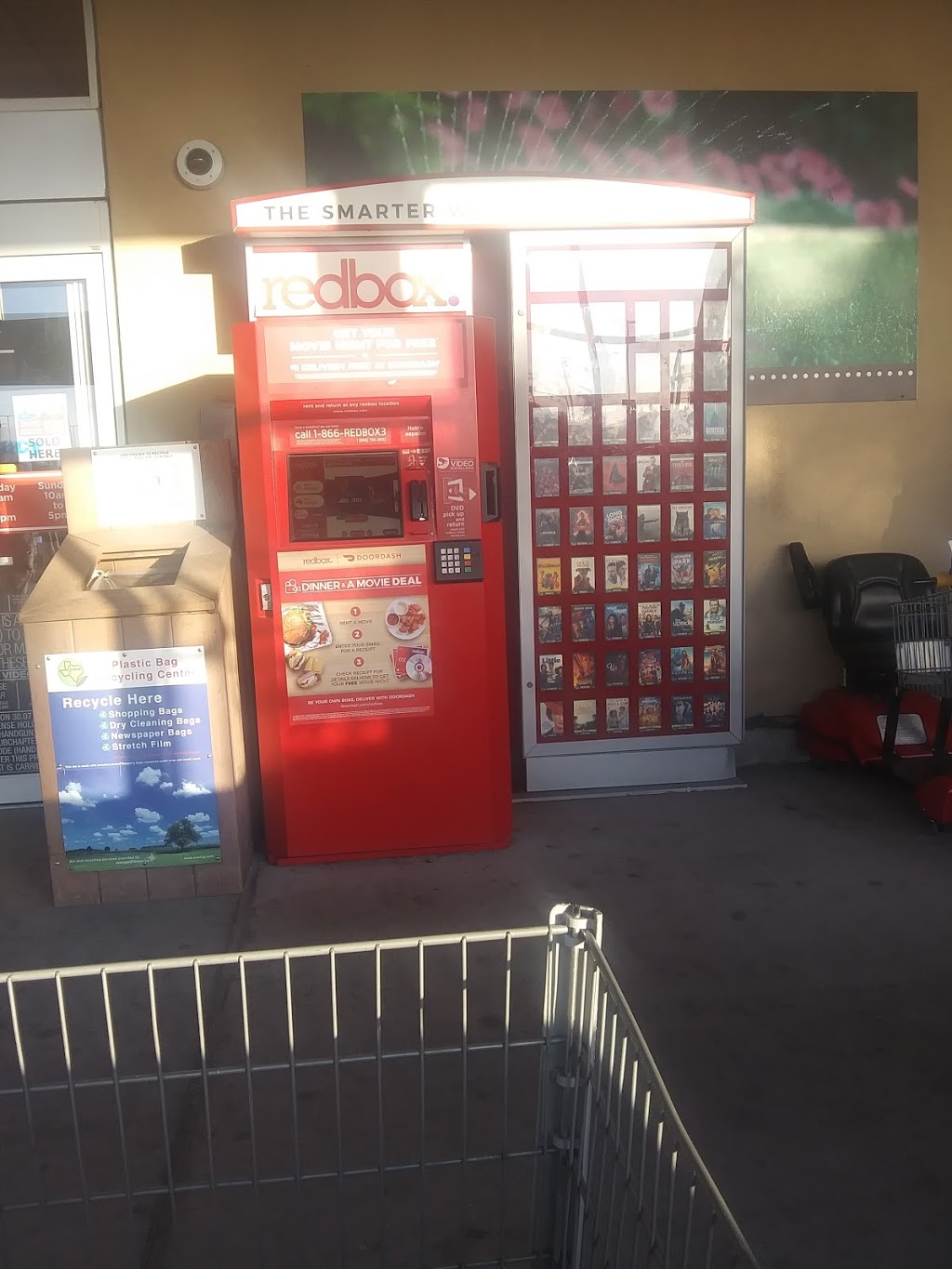 Redbox | 4320 S Alameda St, Corpus Christi, TX 78412 | Phone: (866) 733-2693